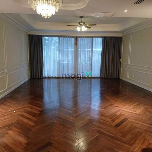 Hình ảnh Cho thuê nhà phố đường Lý Long Tường kinh doanh, văn phòng.