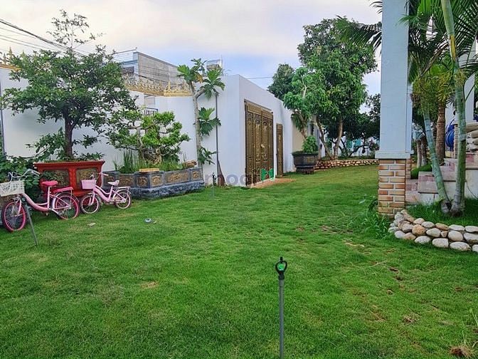 Hình ảnh Siêu phẩm đất vườn Hơn 800m2, có 200m2 thổ cư, Giá 3,3 tỷ