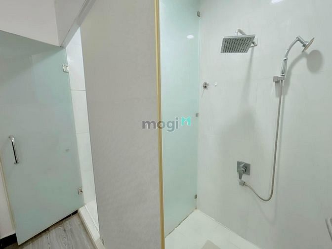 Hình ảnh CHDV cửa sổ lớn Full nội thất mới 100% mặt tiền Phan Đình Phùng