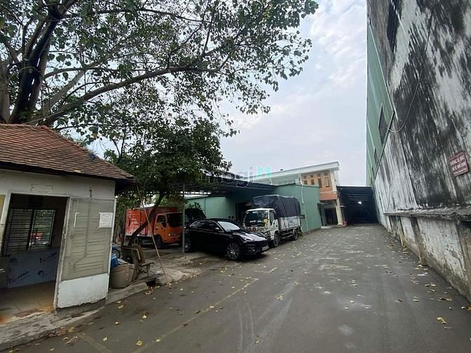 Hình ảnh KHO 4000m2 Đầy đủ hệ thống PCCC , điện 3p , nước Giá 230tr