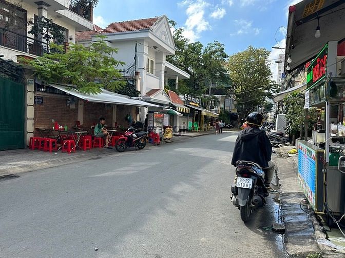 Hình ảnh Cho thuê biệt thự 24/7 Võ Oanh p25 Bình Thạnh