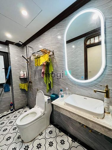 Hình ảnh Võng Thị - Full đồ gỗ - 39m2 5 tầng - giá hơn 4 tỷ