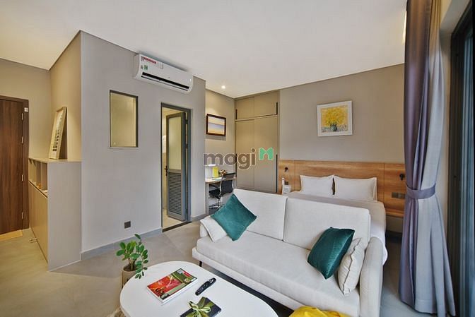 Hình ảnh Hình thật 100% có bãi đậu ô tô - Ban công view đẹp - Thảo Điền