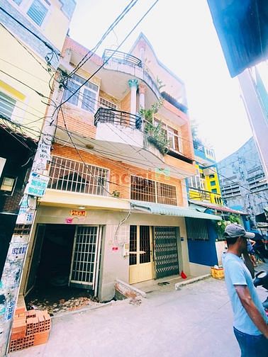 Hình ảnh Nhà 3 lầu - hẻm 4.5m liền kề Võ Văn Kiệt Q6 - DTSD 177m2