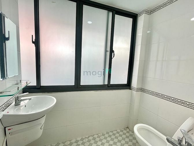 Hình ảnh Mb6623 nạp rút nhanh chóng Full nội thất, có cửa sổ lớn ngay mặt tiền 🔥