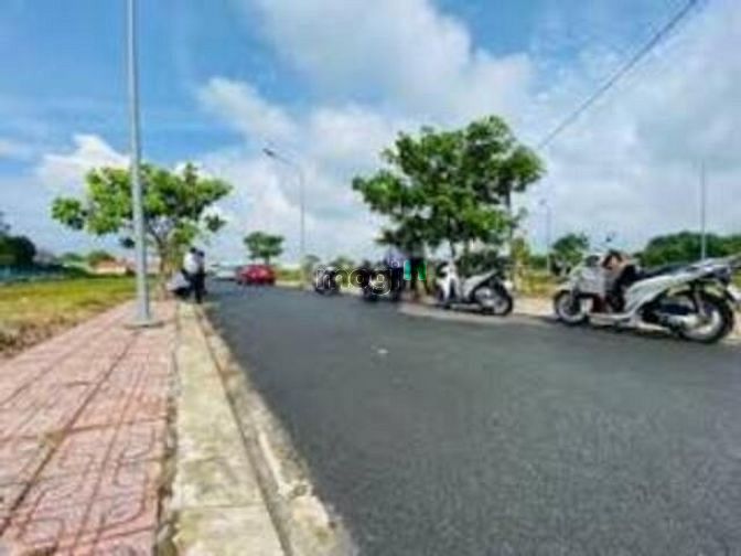 Hình ảnh Đất mặt tiền trung tâm CỦ Chi Tân An Hội