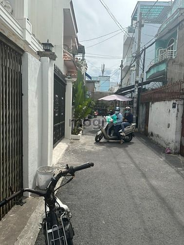 Hình ảnh CC bán Đất Hẻm xe hơi Chu Văn An, P12, BT, 4x15m, Gía: 6.95 tỷ TL