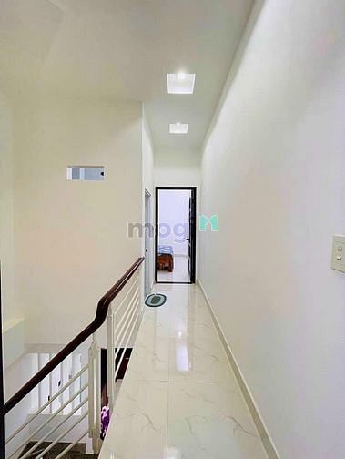 Hình ảnh Nhà ĐỀ THÁM Q1 Giá 2,8 Tỷ Hẻm 6m