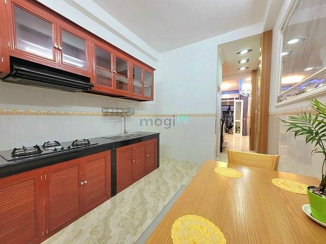 Hình ảnh SIÊU PHẨM GÍA TỐT! Nhà Phú Định, Q5, 52m2, 2 PN 2WC, 2tỷ130