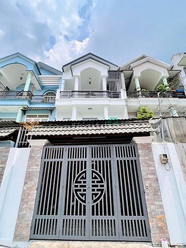 Hình ảnh NHÀ TRẦN BÌNH TRỌNG P2 Q5 Hẻm Xe Hơi 6m