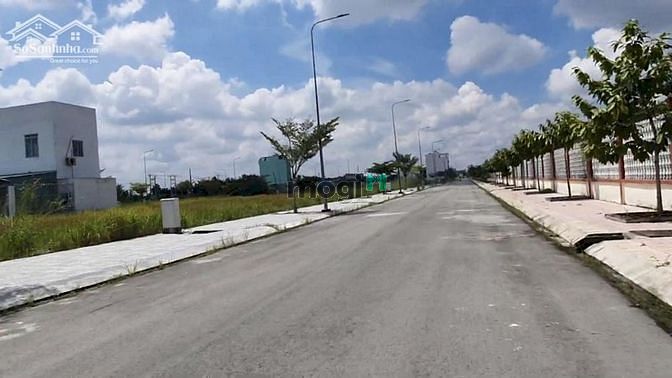 Hình ảnh lô biệt thự view hồ KDC Tân Đô ; 10x 17,5 giá 3 tỷ 200 triệu