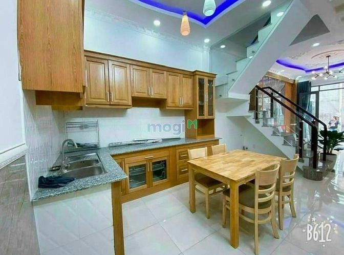 Hình ảnh Bán nhà : Đường Tám Danh Phường4 Quận 8 SHR 40m2
