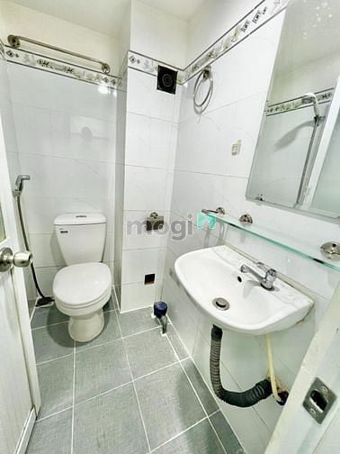 Hình ảnh Khai Trương Nhà Mới Ở Lê Văn Quới