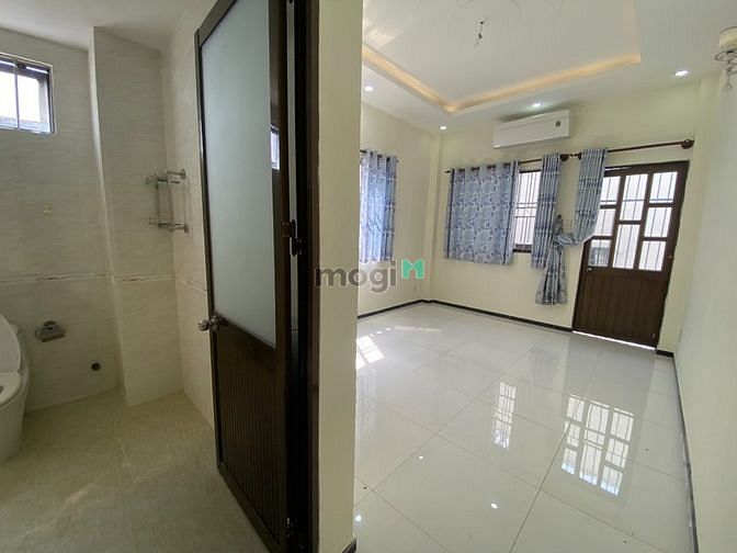 Hình ảnh Cho Thuê Trọ Giá Rẻ Ban Công Tân Phú
