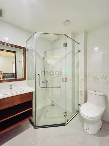 Hình ảnh CHDV Cao Cấp mới sạch sẽ - NGAY BỜ KÈ HOÀNG SA