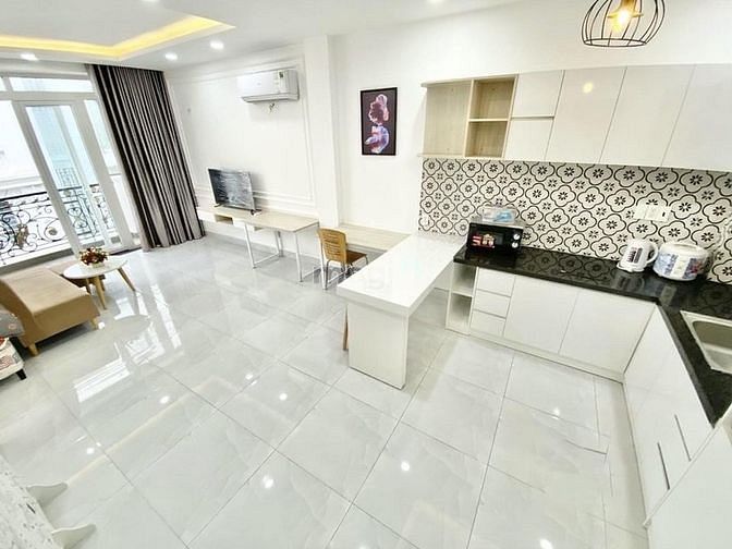 Hình ảnh Căn Hộ Cao Cấp Cửa Sổ & Bancol Full Nội Thất Khu Sân Bay