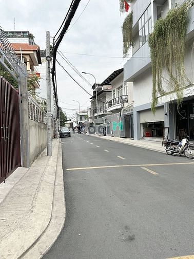 Hình ảnh SIÊU BIỆT THỰ đường Ung Văn Khiêm 600m2 đất: Trệt 2 Lầu