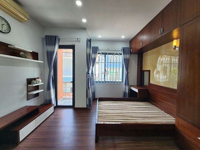 Hình ảnh Cho thuê nhà hẻm xe hơi Hoàng Hoa Thám, P.12, Q.Tân Bình