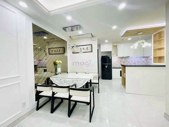 Hình ảnh Cho thuê richstar Novaland 91m2,3pn,2wc full nội thất