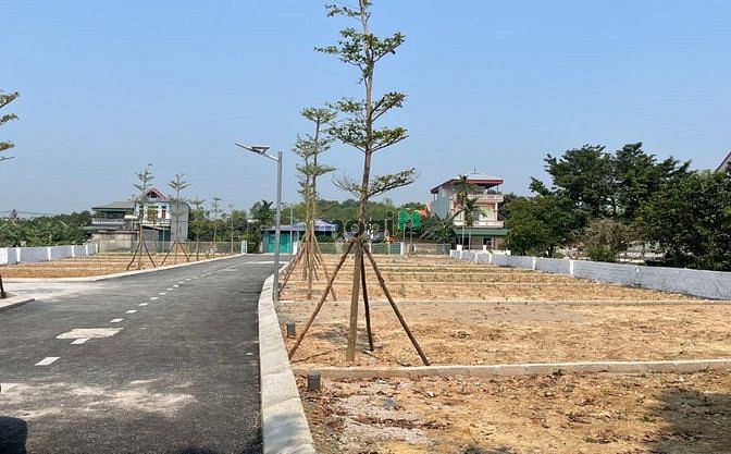 Hình ảnh Tôi cần bán nhanh lô đất Hà nội vị trí đẹp chỉ 900tr