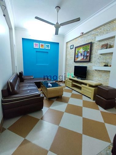 Hình ảnh Nhà đẹp nhỉnh 2 tỷ ĐỘi Cấn gần phố có sân riêng