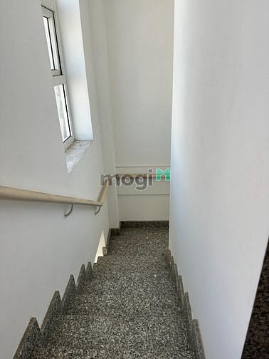Hình ảnh Cho thuê chdv mặt tiền đường Xóm Chiếu phường 16 Quận 4