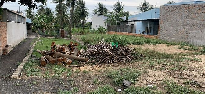 Hình ảnh Bán 116m2 đất biển thổ cư 100%, mặt tiền QL 1A, cách biển 1km