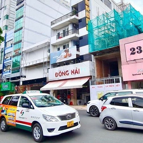 Hình ảnh Cho thuê MT Hai Bà Trưng, Phường 6, Quận 3, khu sầm uất nhất