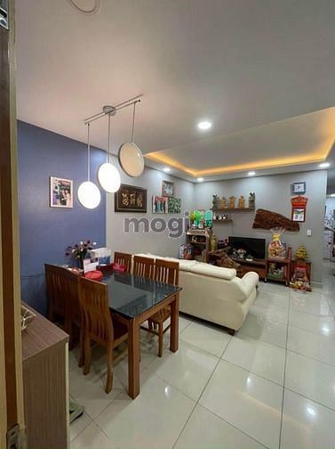 Hình ảnh Cho thuê chung cư orientarl plaza 80m2,2pn,2wc full nội thất