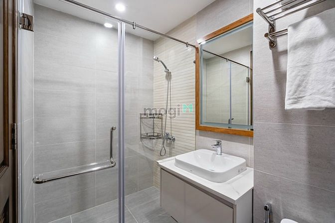 Hình ảnh ✨✨Mb6623 nạp rút nhanh chóng Balcony cửa sổ lớn ở Quận 1 gần vinhomes BaSon ,Vincom center