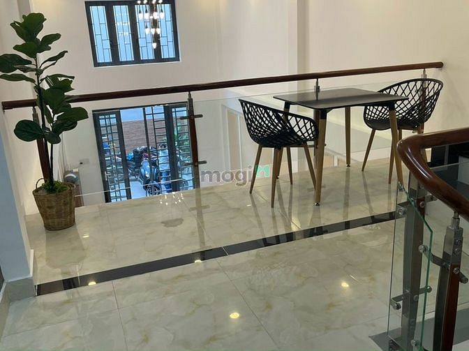 Hình ảnh Siêu Rẻ hxh Quận 10 Chỉ Có 133/tr m2 5 lầu