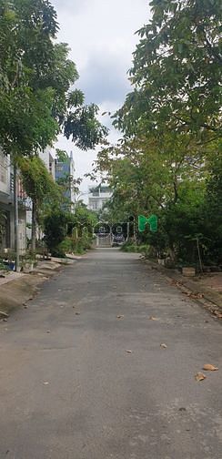 Hình ảnh Kẹt vốn bán lại lô đất 54m2 đường 7m trong kdc An Lạc, Bình Tân