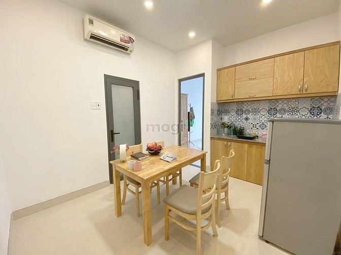 Hình ảnh CHDV FULL Nội Thất _ 2 Phòng + Ban Công _ Gần Chợ Hạnh Thông Tây
