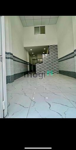 Hình ảnh Nhà bán giáp bến xe quận 8 . GẤP