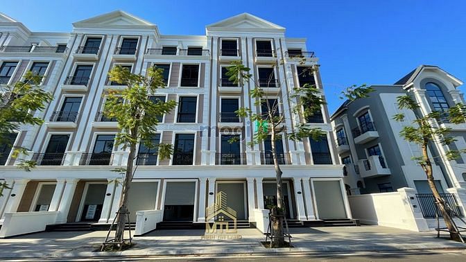 Hình ảnh Nhà phố Vinhommes Quận 9, 96m2 bán 15 tỷ bao hết
