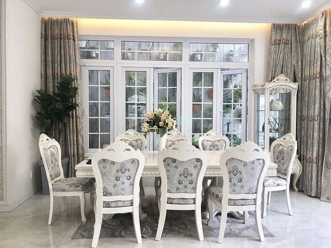 Hình ảnh CHO THUÊ BIỆT THỰ THẢO ĐIỀN - Quận 2. Gồm 7PN Full nội thất. Giá 4000$