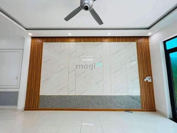 Hình ảnh CHỈ 1 CĂN DUY NHẤT Q.10 Lý Thường Kiệt - 50m2 - SHR