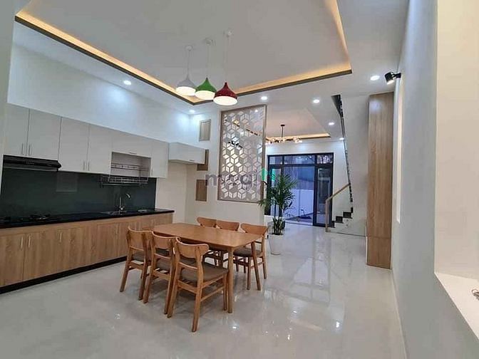Hình ảnh NHÀ VỊ TRÍ ĐẸP Bán Trần Phú Q5 2tỷ2 58m2 SHR Hẻm 4m