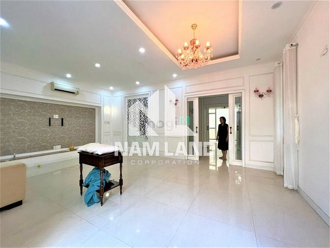 Hình ảnh Biệt Thự 3 LẦU 4 PHÒNG LỚN 411M2 TRUNG TÂM P Thảo Điền
