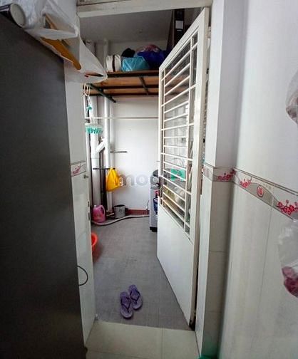 Hình ảnh Cần bán chung cư 312 Lạc Long Quân - DT : 64m2 , 2PN , 2WC