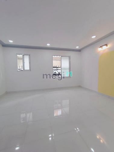 Hình ảnh CẦN TIỀN GẤP Bán Bến Vân Đồn Q4 1tỷ3 49m2 SHR