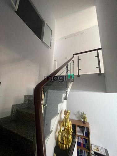 Hình ảnh Tầng 1 nhà hẻm cụt an ninh - 2 phòng ngủ