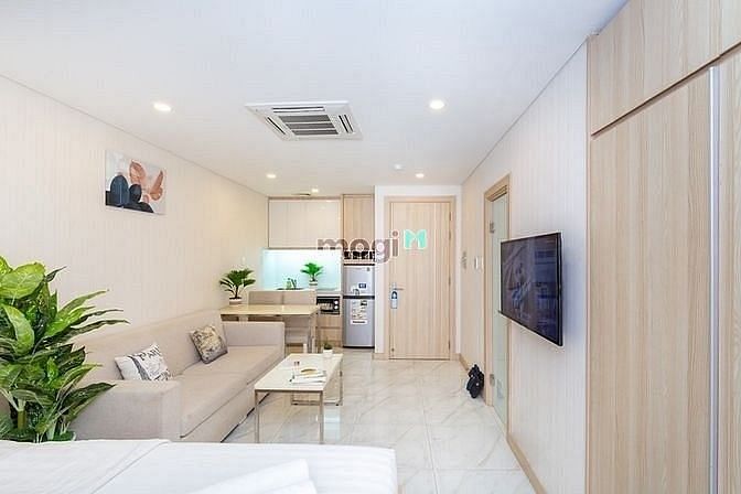 Hình ảnh ✨✨Mb6623 nạp rút nhanh chóng cửa sỗ lớn ở Q1 gần chợ Tân Định , CV Lê Văn Tám