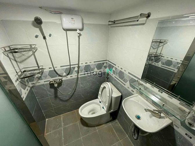 Hình ảnh Bancol siêu thoáng thuận tiện đi Phú Nhuận - Tân Bình