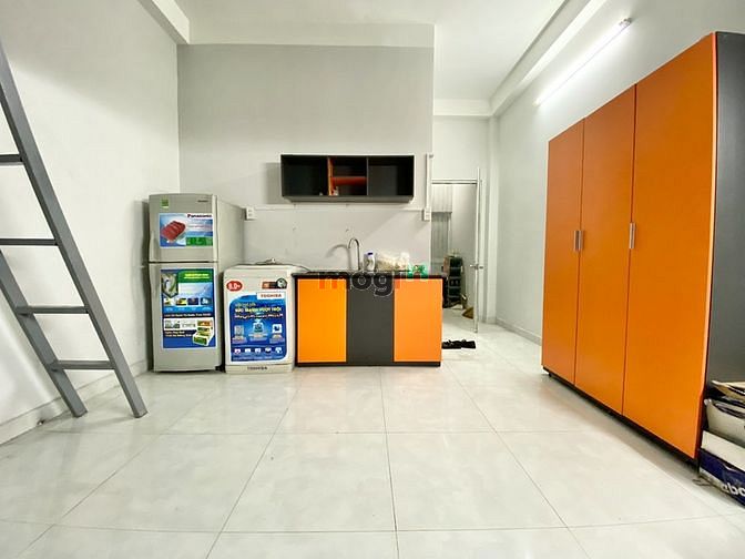Hình ảnh Gác Cao 40m2 đầy đủ nội thất có Ban công Tân Bình