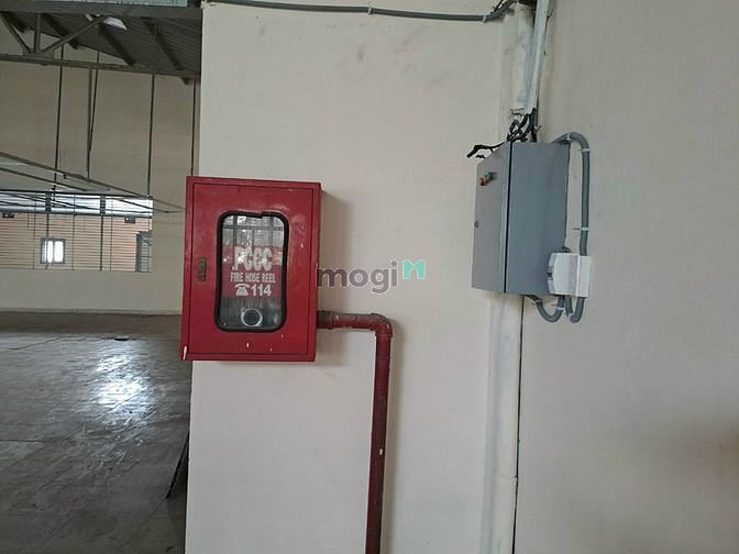 Hình ảnh Cho Thuê Xưởng Container 2000m Bà Điểm Hóc Môn