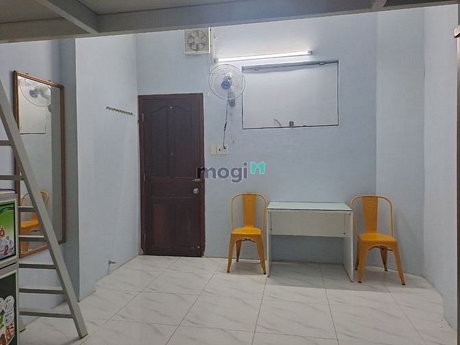 Hình ảnh Phòng chất rộng chỉ cần mang vali vào ở