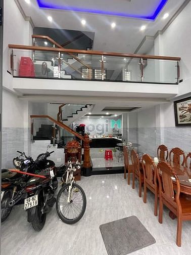 Hình ảnh Bán nhà gấp trả nợ hẻm Âu Cơ quận Tân Bình 2tỷ51 45m2 SHR