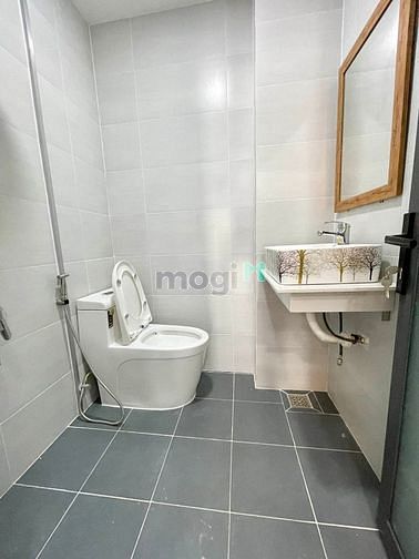 Hình ảnh Hoàng Hoa Thám quận Bình Thạnh, Hẻm xe hơi sát mặt tiền