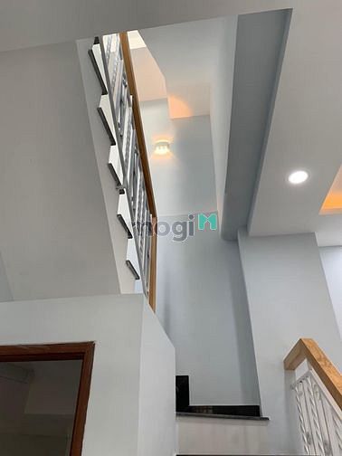 Hình ảnh Nhà 1/ CẦN thanh lí gấp Lý Phục Mang